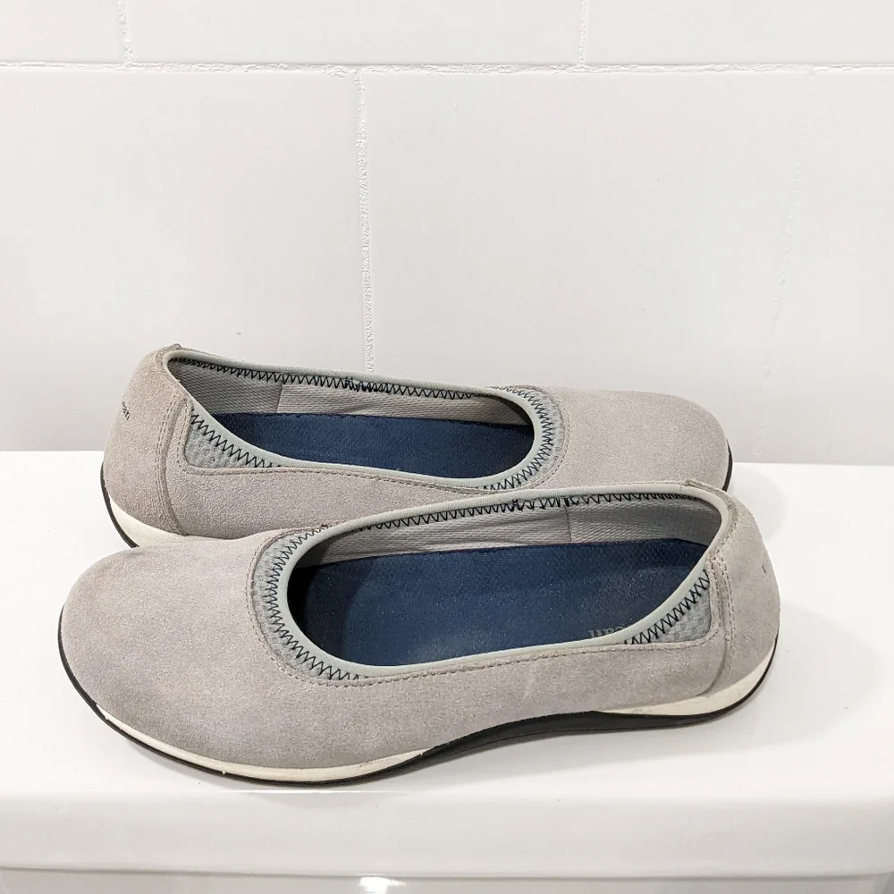 L.L bean suede walking flats